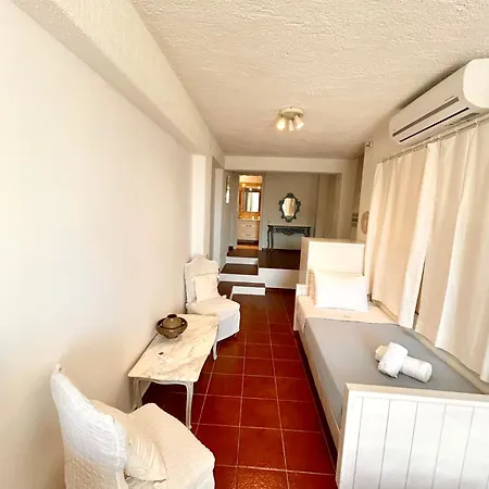 Fos Mykonos Apartment Agios Ioannis Diakoftis