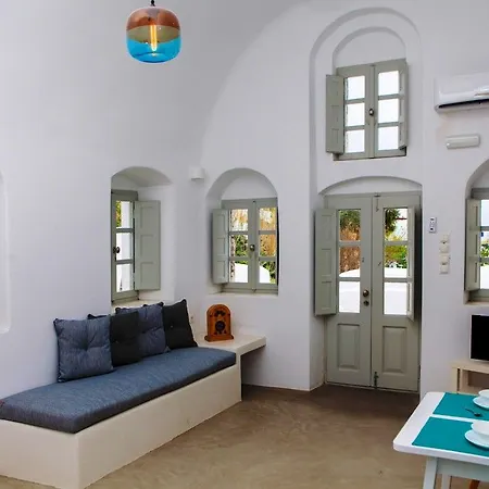 Fos Mykonos Agios Ioannis Diakoftis