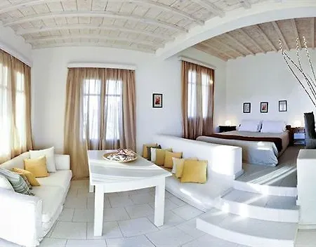 Fos Mykonos Agios Ioannis Diakoftis