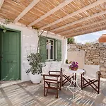 아파트 Fos Mykonos