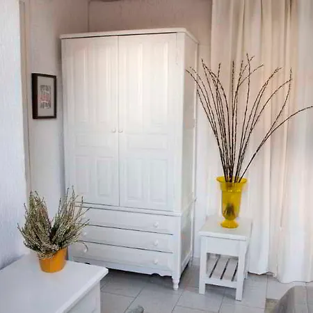 Fos Mykonos Agios Ioannis Diakoftis